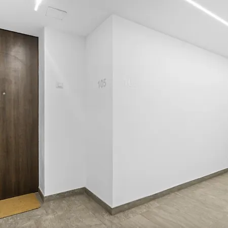 Vernescu In The Heart Of The With Free Parking Apartamento Bucarest